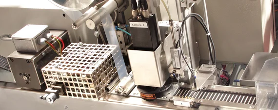 The packaging of wire cloth products, e.g. in blister packs, is also fully automated as required.
