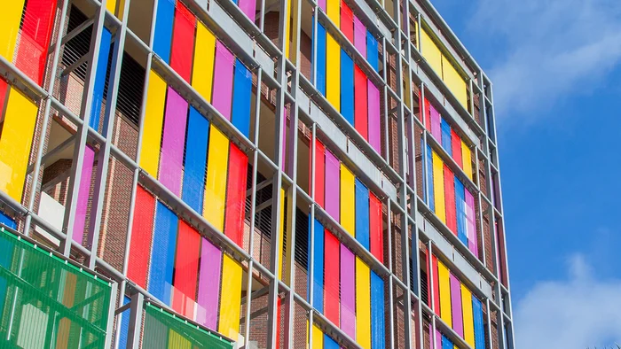 Colourful stainless steel wire mesh facade cladding- fully painted.