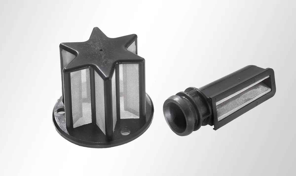 Pièces embouties en métal et en plastique