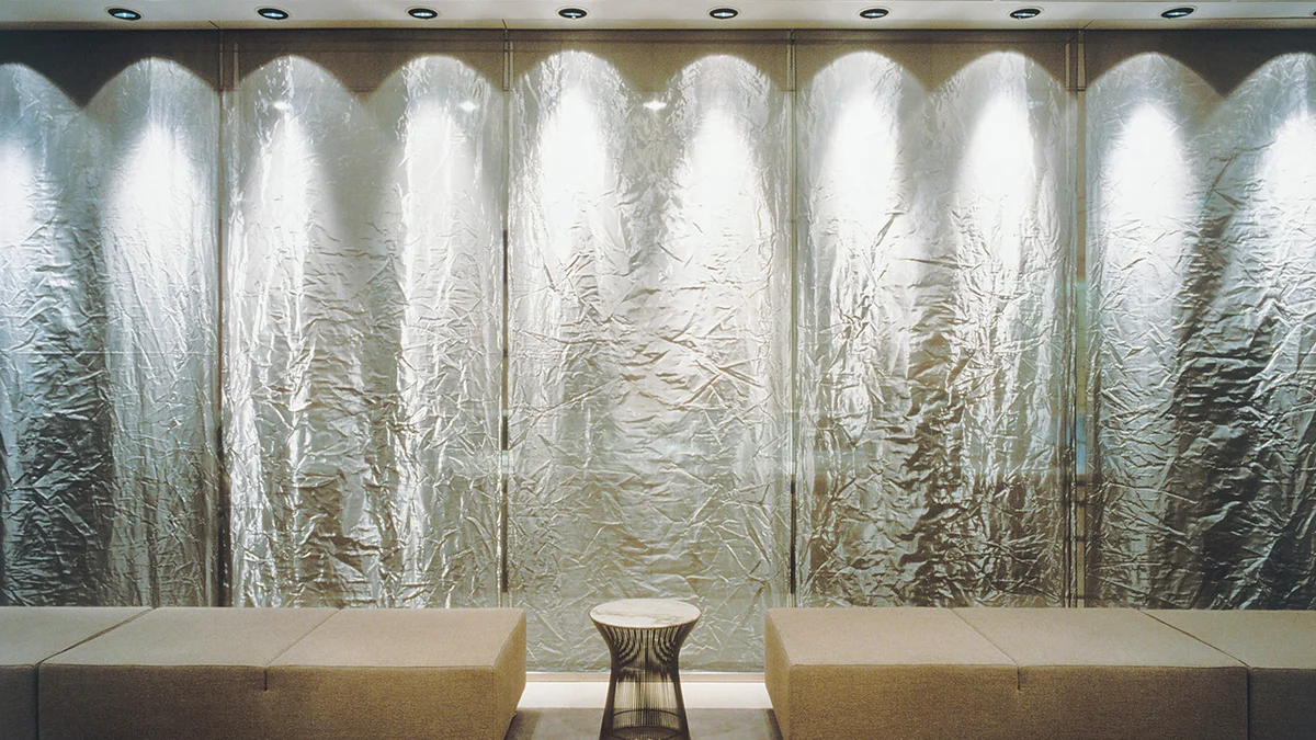 Cloison de séparation : revêtement mural en toile d’architecture HAVER TEXTURA.