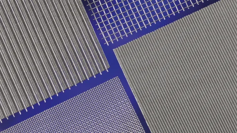 Open mesh or twilled weave