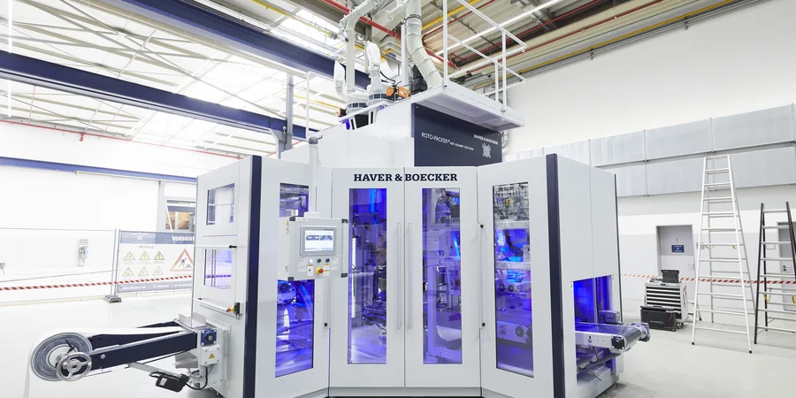 HAVER & BOECKER ROTO-PACKER® RS rotary packing machine with ADAMS® technology