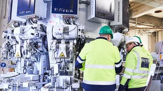 Remote commissioning for installation and start-up of packing systems