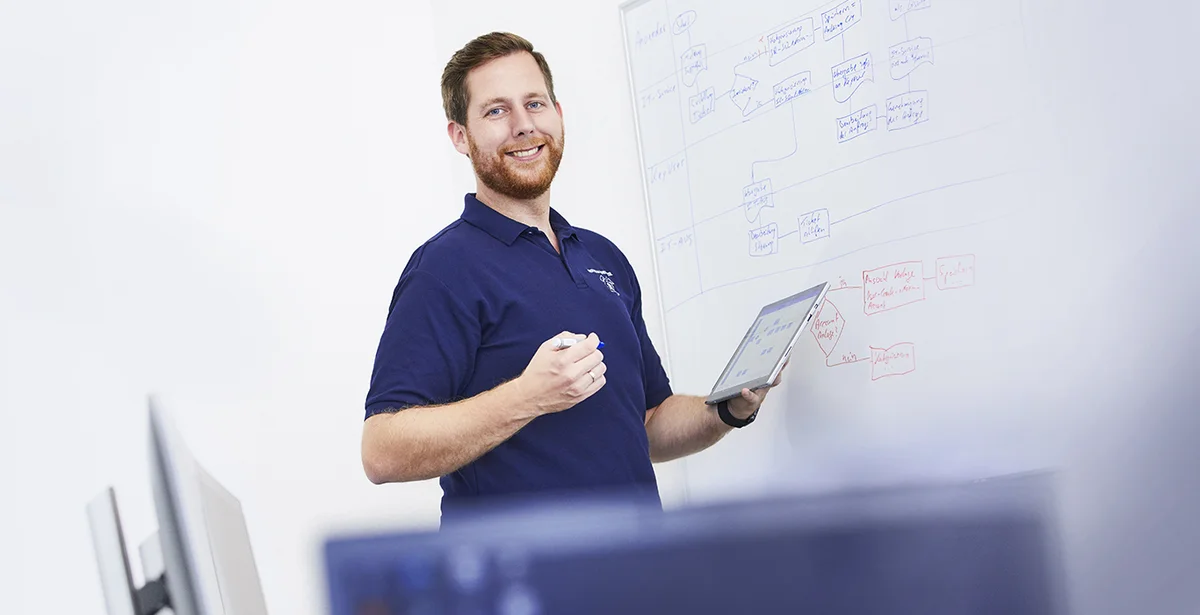 IT-Mitarbeiter bei der Projektplanung