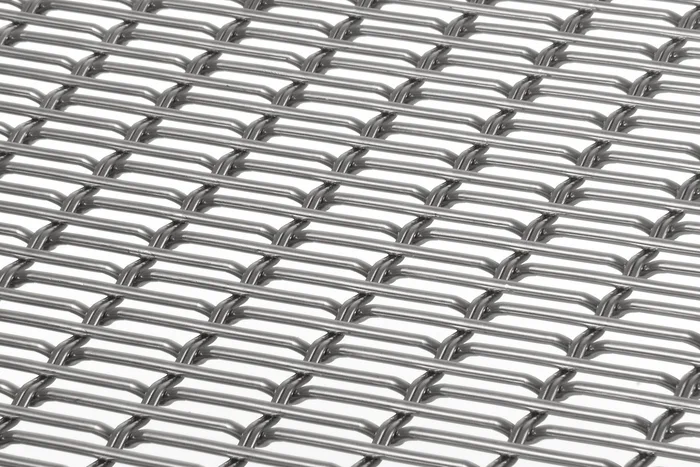 EGLA-TWIN 4253 architectural wire mesh - view over a corner