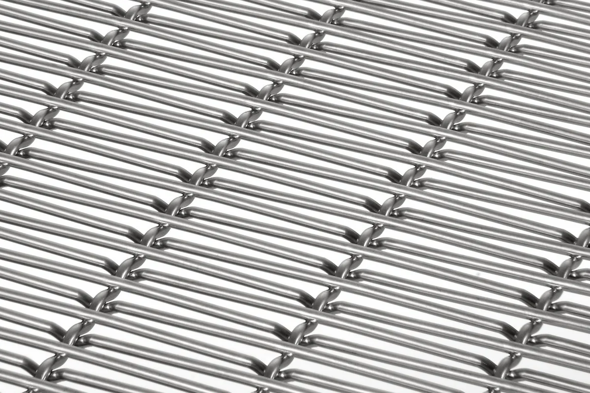 EGLA-MONO 4391 architectural wire mesh - view over a corner