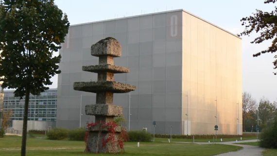 Reference electromagnetic shielding computer center