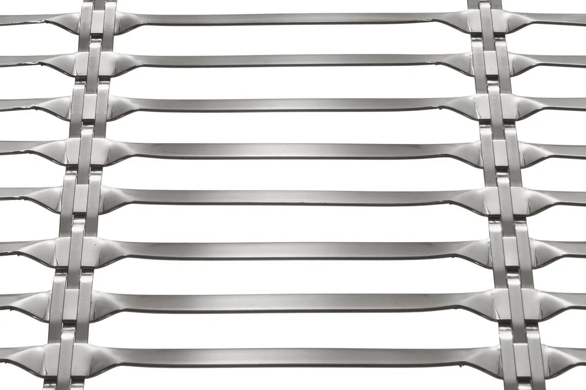 LARGO-TWIST 2045 architectural wire mesh - view at 45°