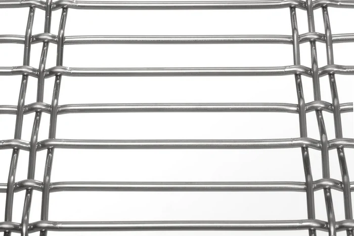 DOGLA-TRIO 1030 architectural wire mesh - view at 45°