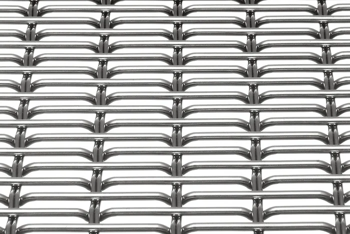 EGLA-TWIN 4243 architectural wire mesh - view at 45°.
