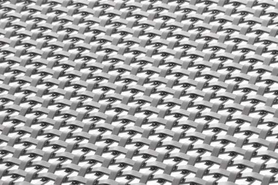 LARGO-PLENUS 2027 architectural wire mesh - view over a corner