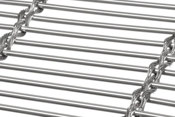 MULTI-BARRETTE 8301 architectural wire mesh - view over a corner