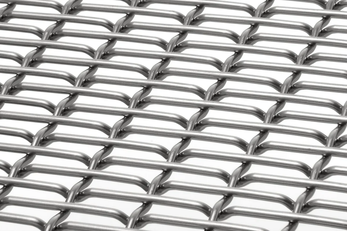EGLA-MONO 4631 architectural wire mesh - view over a corner