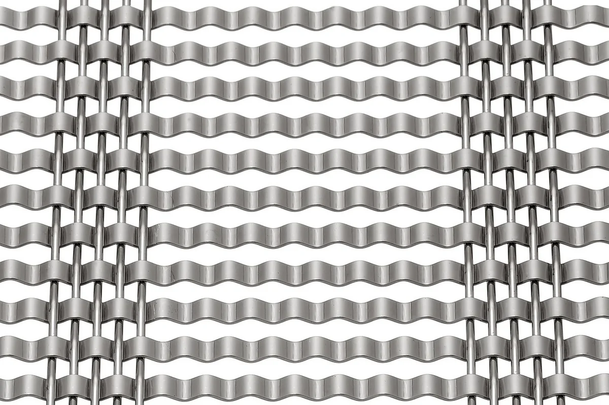 LARGO-NOVA 2032 architectural wire mesh - view at 45°