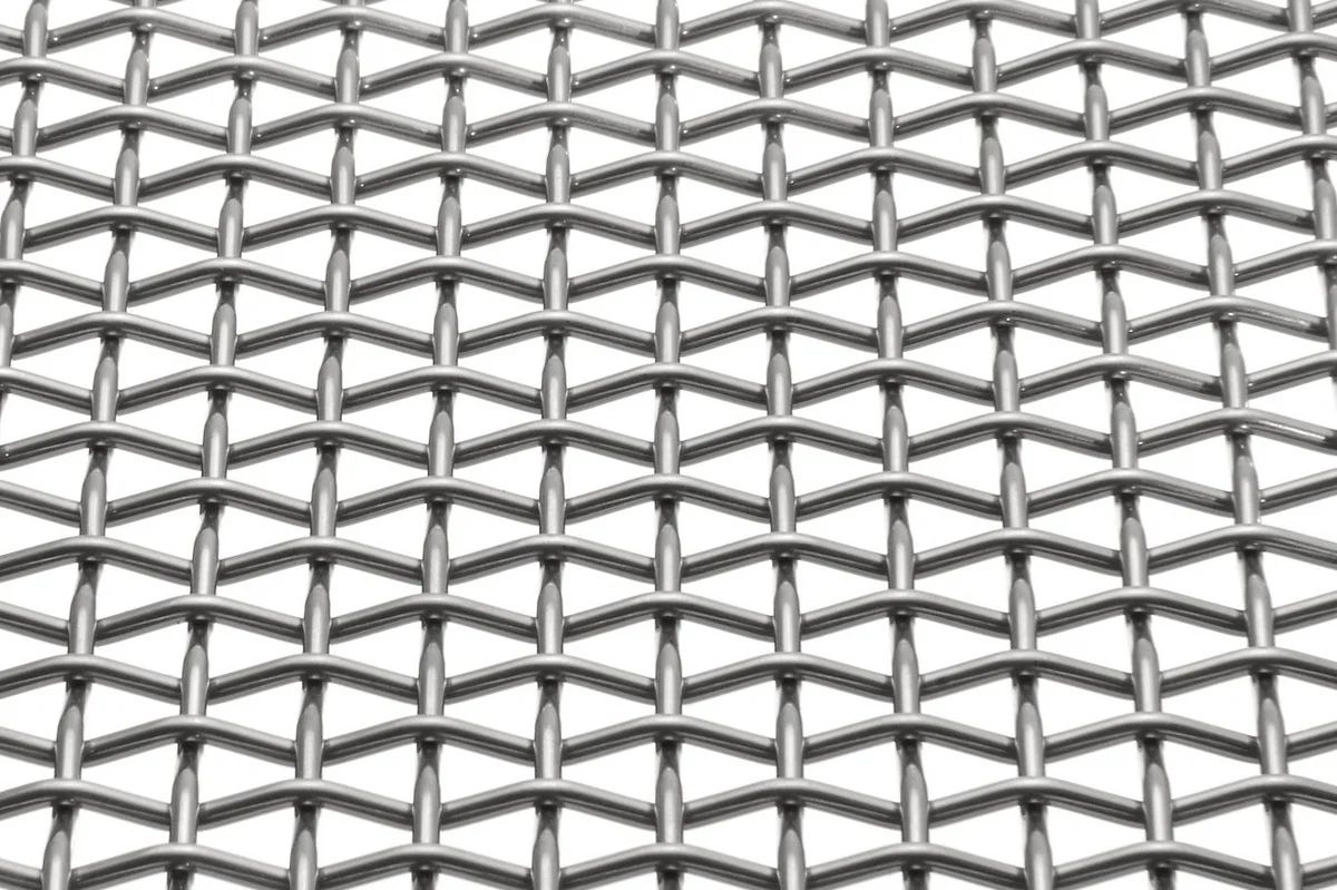 DOKA-MONO 1851 architectural wire mesh - view at 45°.