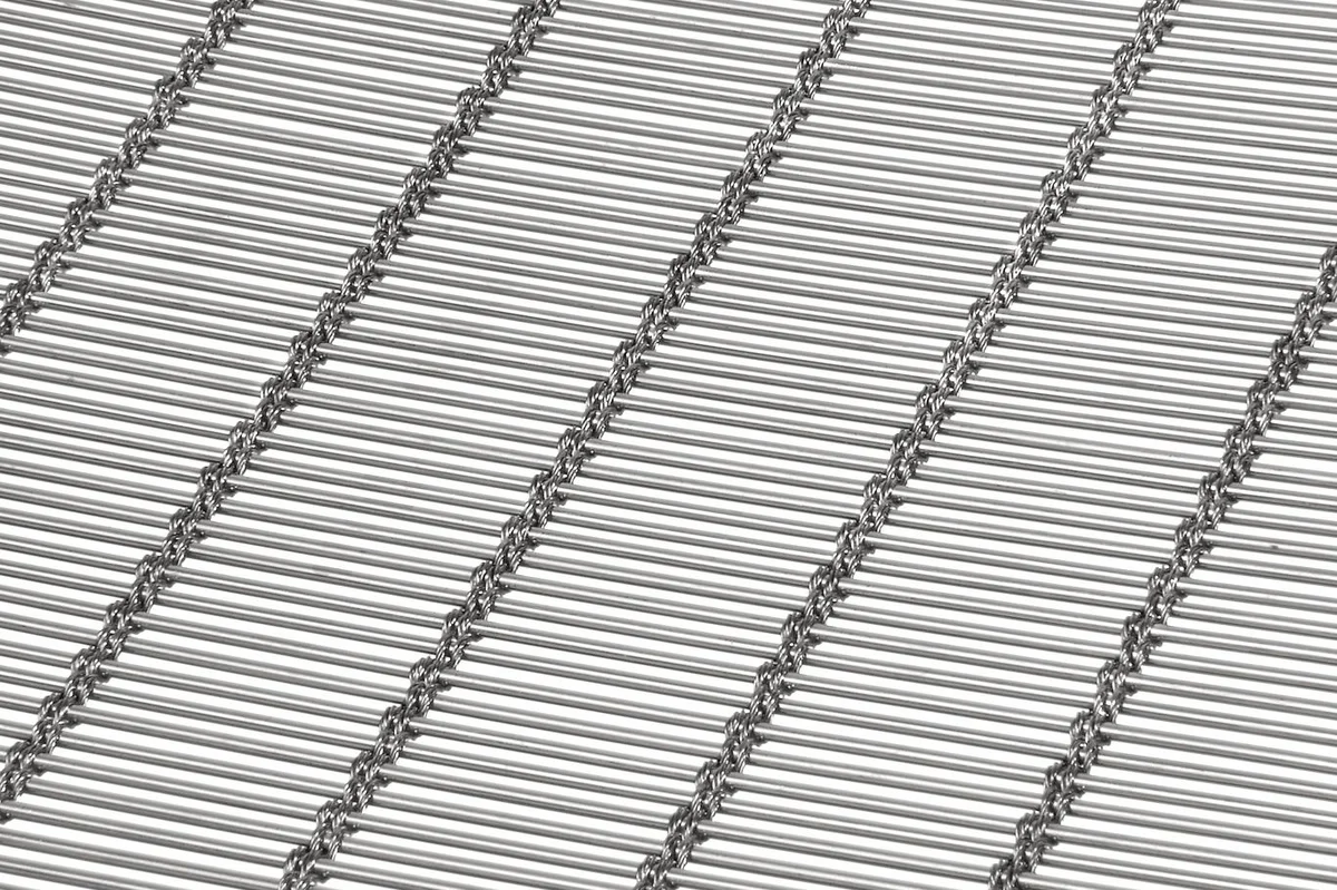 MULTI-BARRETTE 8106 architectural wire mesh - view over a corner