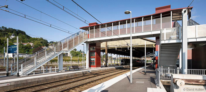 Pedestrian Bridge Agen